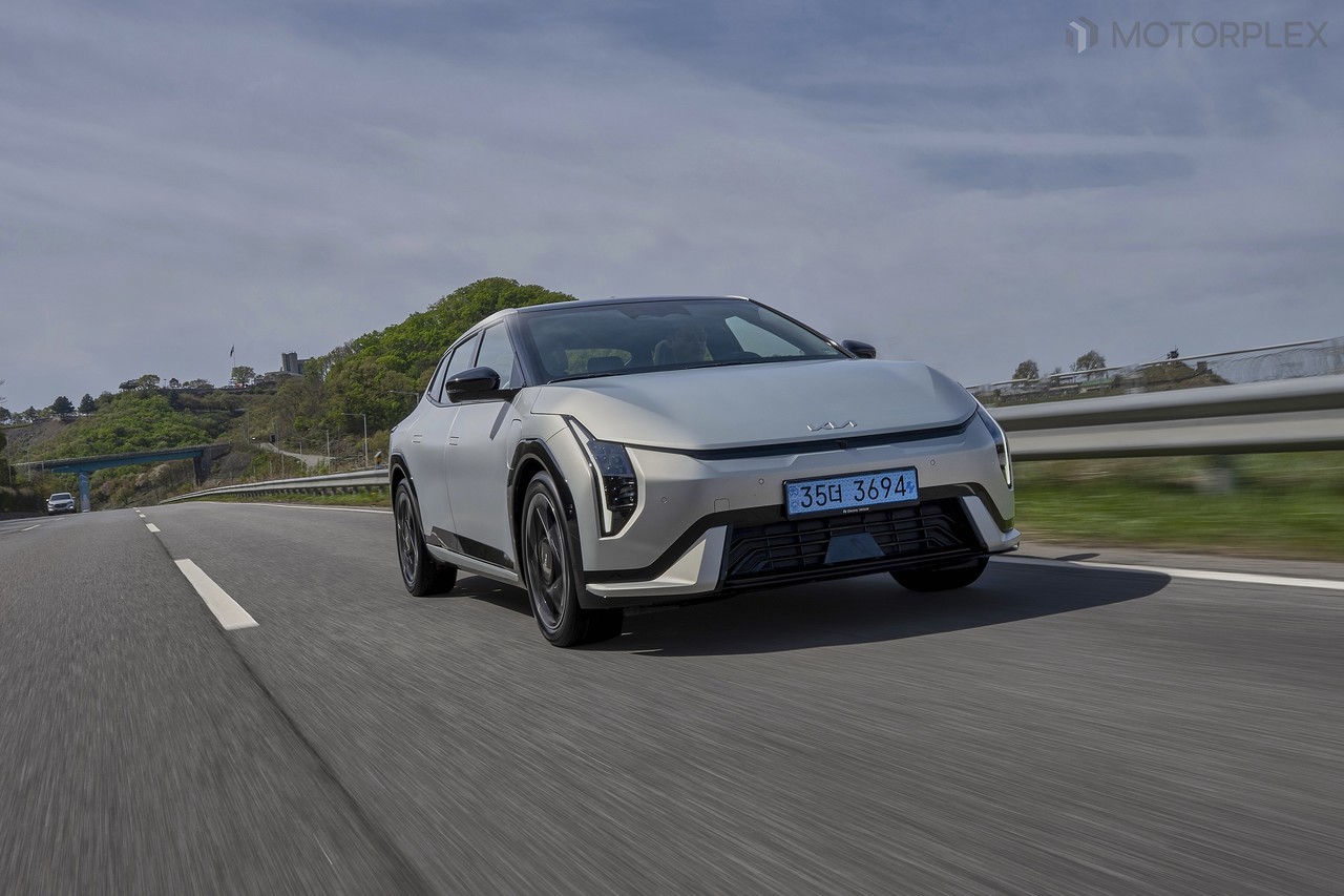 기아 EV4