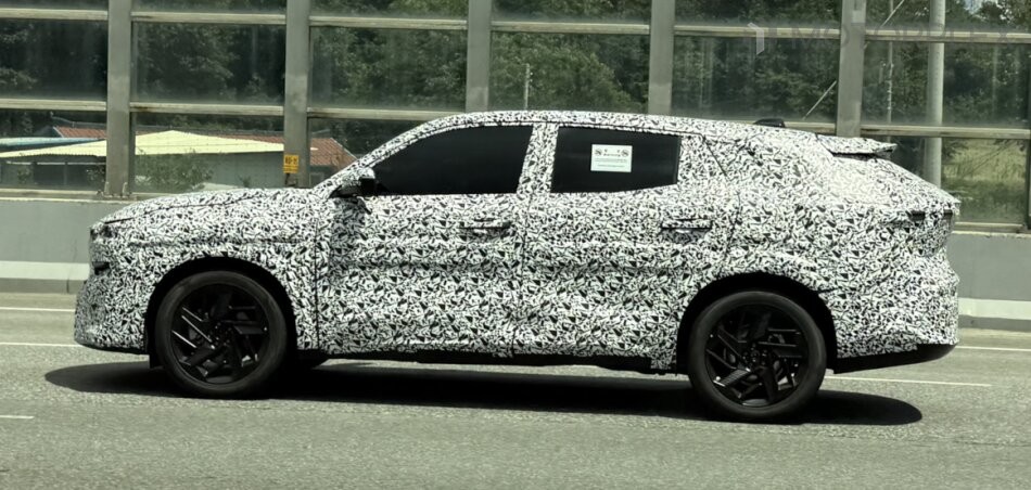 르노코리아 오로라 2 프로젝트카 시험주행