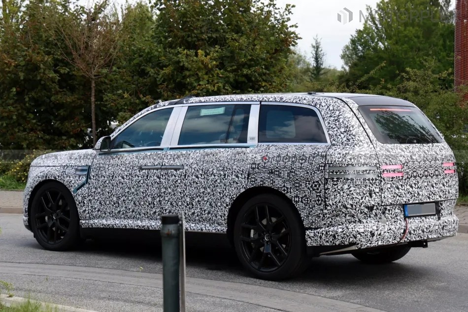 제네시스 GV90 스파이샷