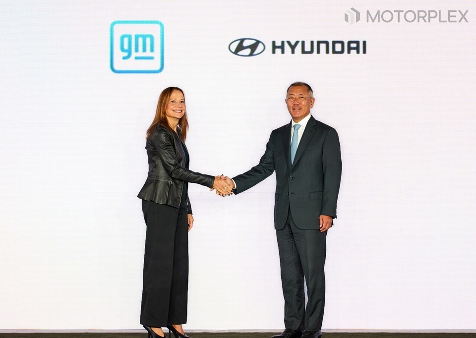 GM 메리 바라 CEO와 현대자동차 정의선 회장