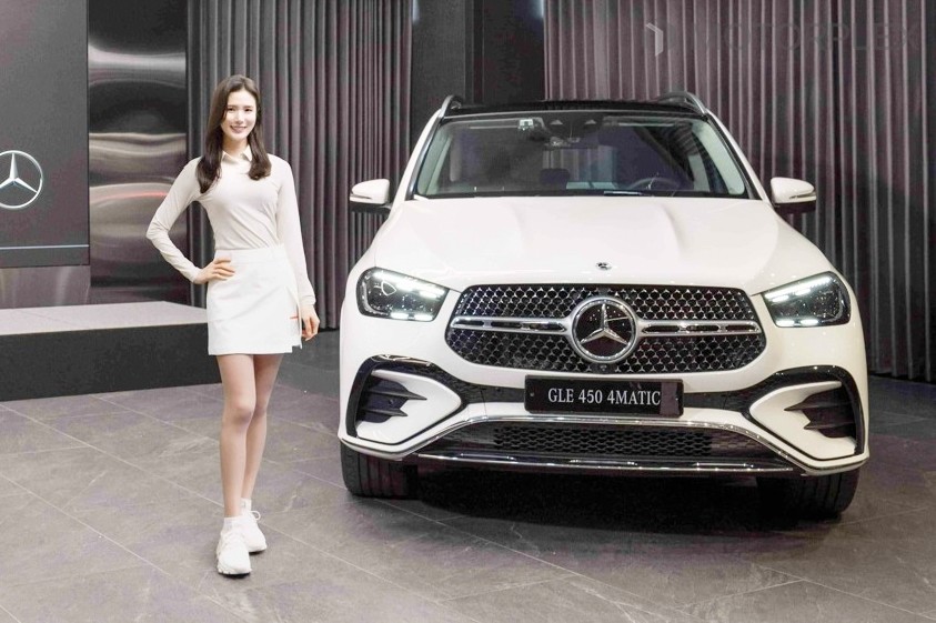 한성차 - 박진이 골프 선수 앰버서더 체결