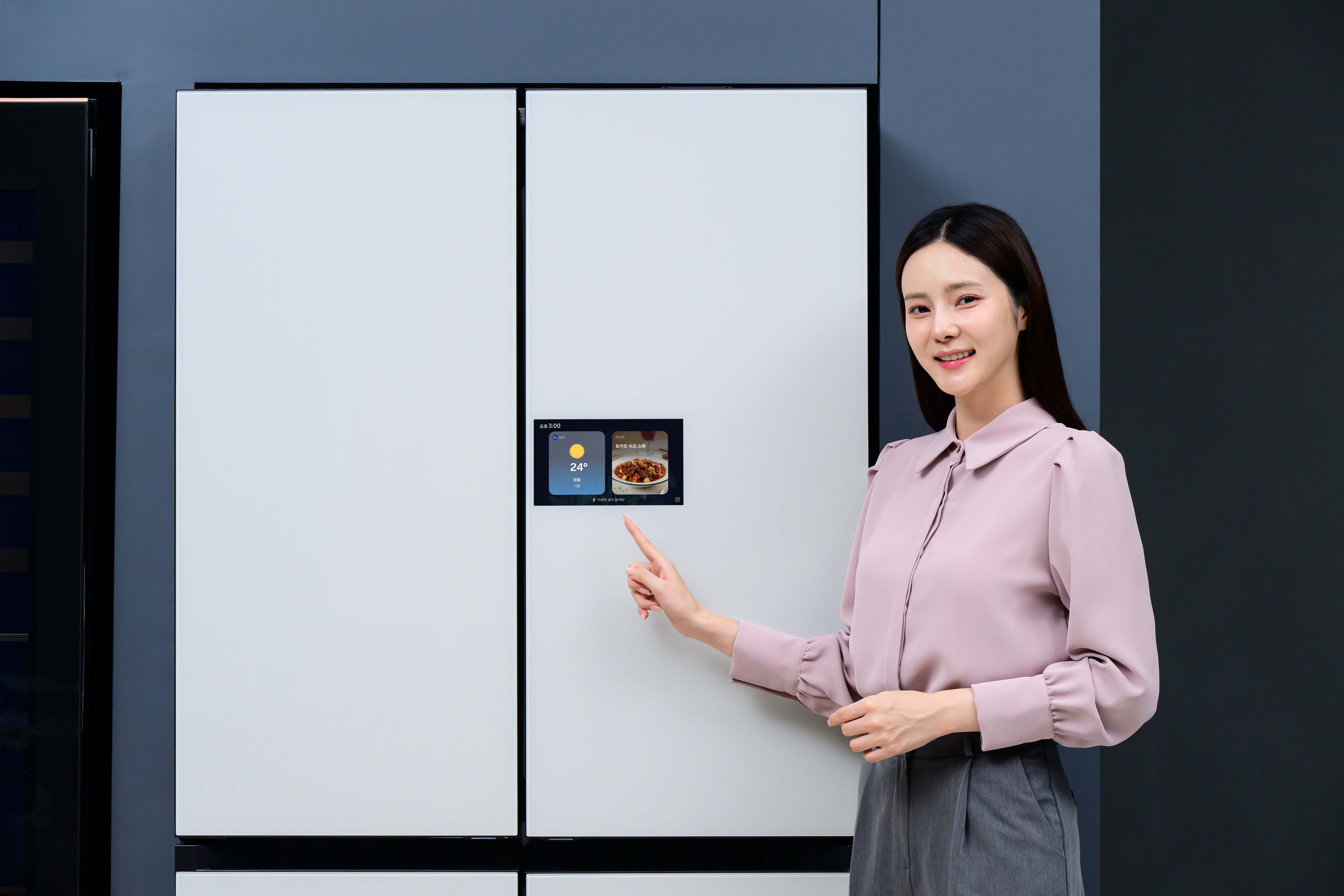 삼성전자가 가전제품의 상태를 AI로 분석해 진단하는 '가전 제품 원격진단' 서비스를 글로벌 120여 개 국가로 확대한다./삼성전자 제공