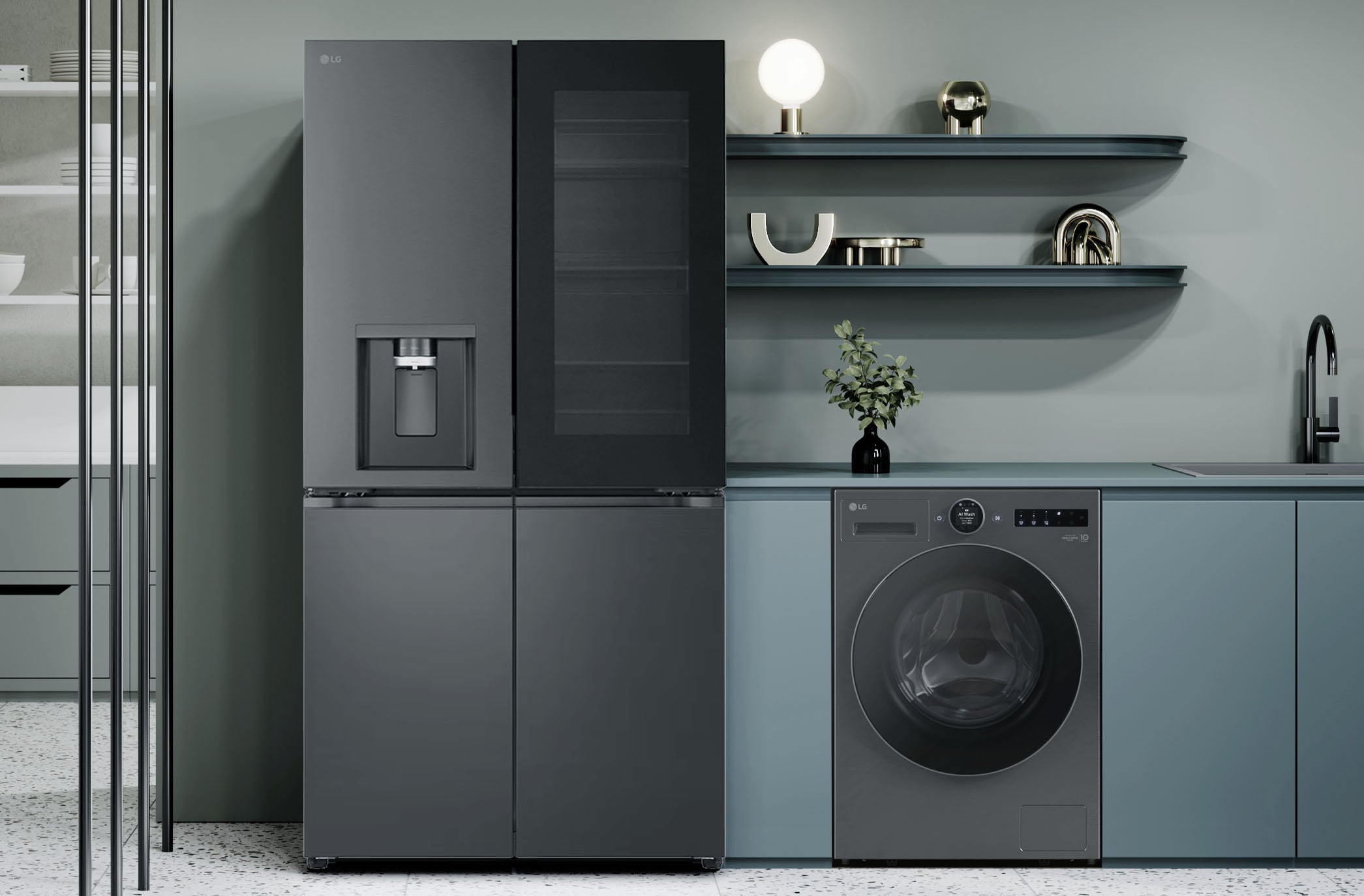 LG전자가 다음 달 5일(현지시각) 독일 베를린에서 개막하는 'IFA 2025'에서 유럽 고객 맞춤 편의성을 갖춘 가전 신제품을 선보인다고 19일 밝혔다. LG전자 프렌치도어 냉장고와 일체형 세탁건조기 '히트펌프 워시콤보' 신제품이 집 안 공간에 배치된 모습./LG전자 제공