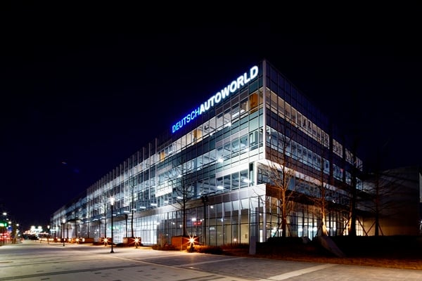 BMW 딜러사 도이치오토모빌그룹이 경기 수원시에서 운영하고 있는 중고차 매매단지 '도이치 오토월드'./도이치오토모빌그룹 제공