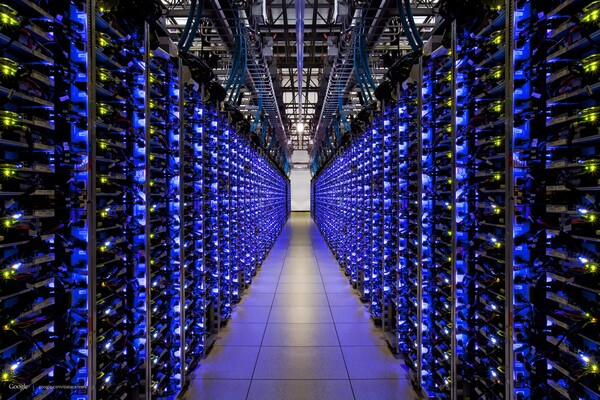 데이터센터 내부 / 플리커출처