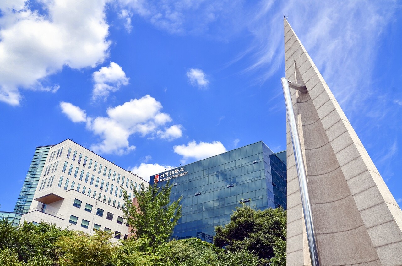 서강대학교 전경. / 서강대학교