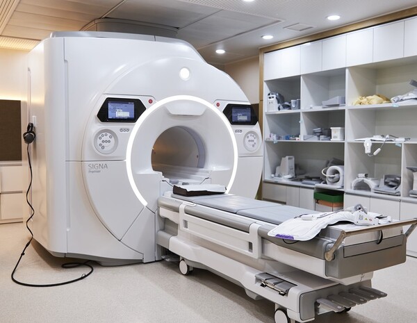 신규 MRI 기기 사진