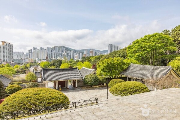 충렬사 (ⓒ 한국관광공사 대한민국 구석구석)