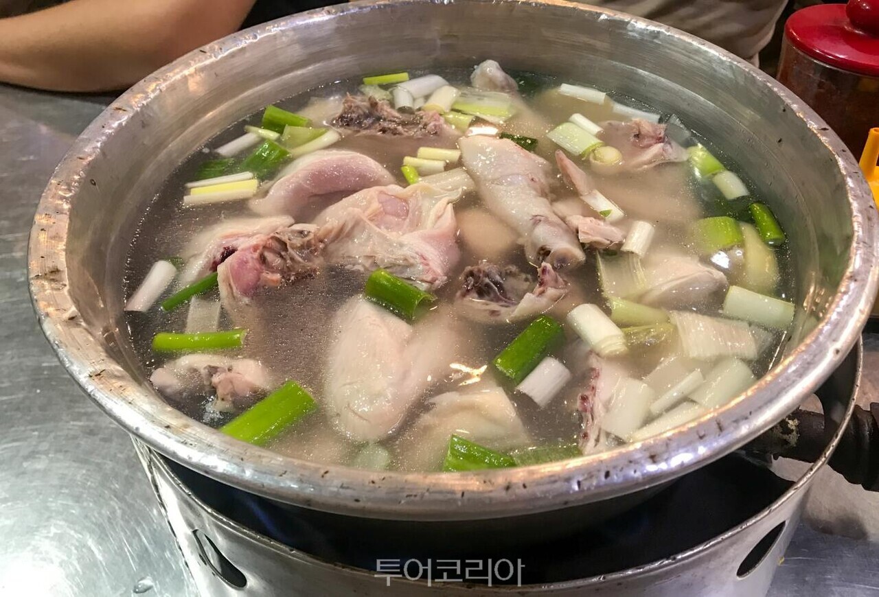 닭한마리  책방골목  생선구이골목 생선구이석쇠 닭한마리