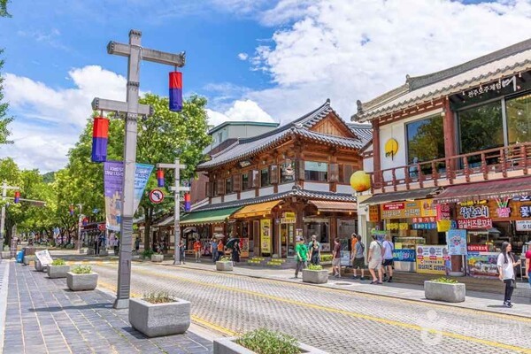 전주 한옥마을 (ⓒ 한국관광공사 대한민국 구석구석)