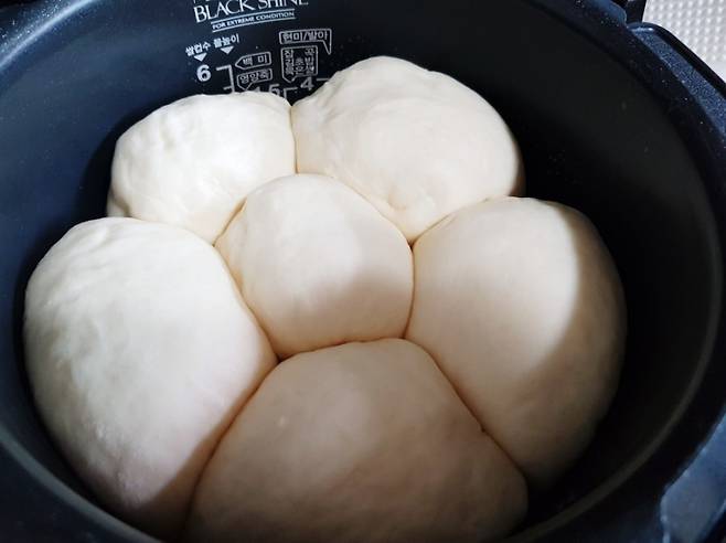 밥솥으로 만든 식빵