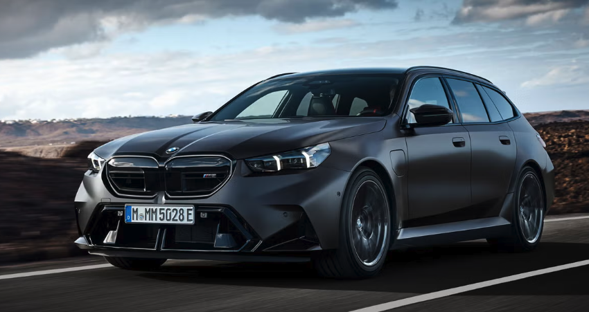 국내 BMW M5 투어링 인증완료 출시임박
