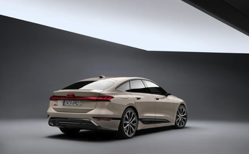 [출시정보] 아우디 A6 e-트론출시 1회 충전 469Km 주행