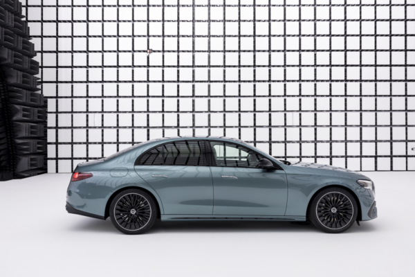메르세데스 벤츠 E200 AMG라인&E450 AMG 라인 출시 가격 및 정보 정리