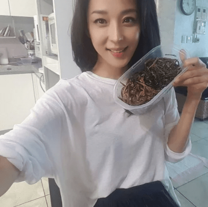 한고은SNS