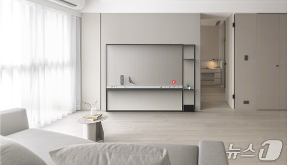 LG Signature OLED T was selected as the top prize, Best of IFA, at the IFA 2025 Innovation Awards held in Berlin, Germany, on September 5 / Provided by LG Electronics