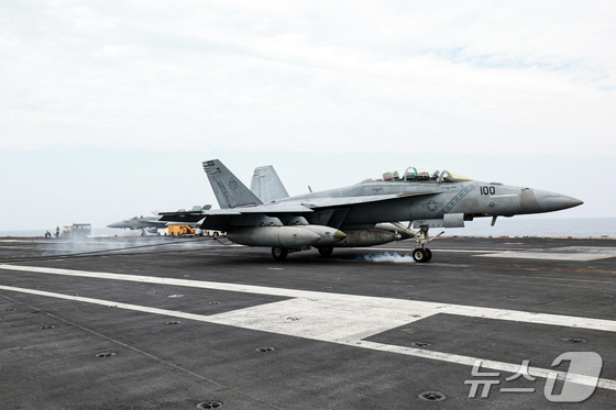 The multi-domain Freedom Edge 24-2 exercise conducted by South Korea, the U.S., and Japan on November 14 last year in the high seas south of Jeju Island (Provided by Defense Media Agency) 2024.11.14 / News1