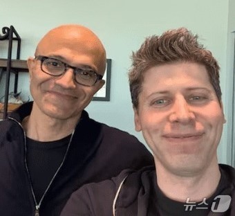 Satya Nadella, Microsoft CEO (left) and Sam Altman, OpenAI CEO / Sam Altman CEO X capture