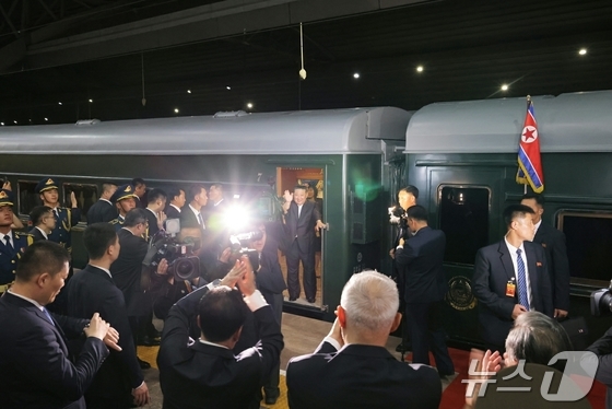 The Rodong Sinmun, the official newspaper of North Korea\'s Workers\' Party, reported on September 5 that Kim Jong Un, the party\'s general secretary, departed Beijing by special train on September 4 following a bilateral meeting with Chinese President Xi Jinping / Rodong Sinmun