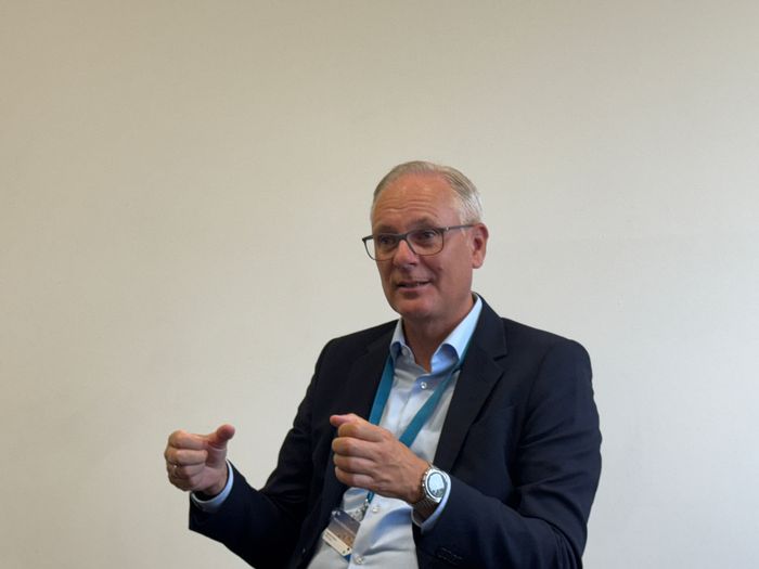 슈테판 두라흐 BMW 그룹 UI∙UX 개발 총괄 부사장이 6일(현지시간) 독일 뮌헨에서 열린 뉴 iX3 공개행사에서 한국 기자단과 만나 인터뷰를 하고 있다. ⓒ데일리안 편은지 기자