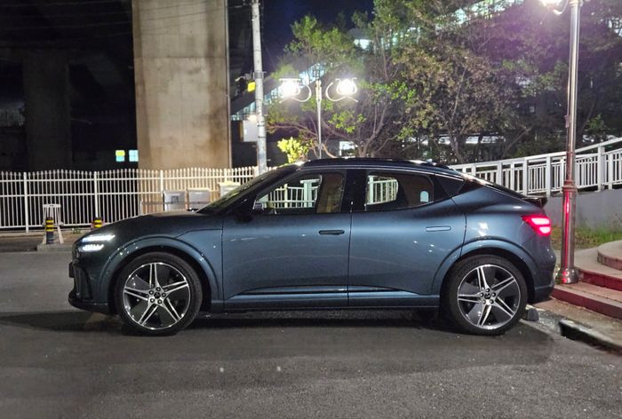 GV60 측면. ⓒ데일리안 정진주 기자