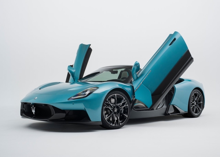 마세라티 MC푸라 첼로