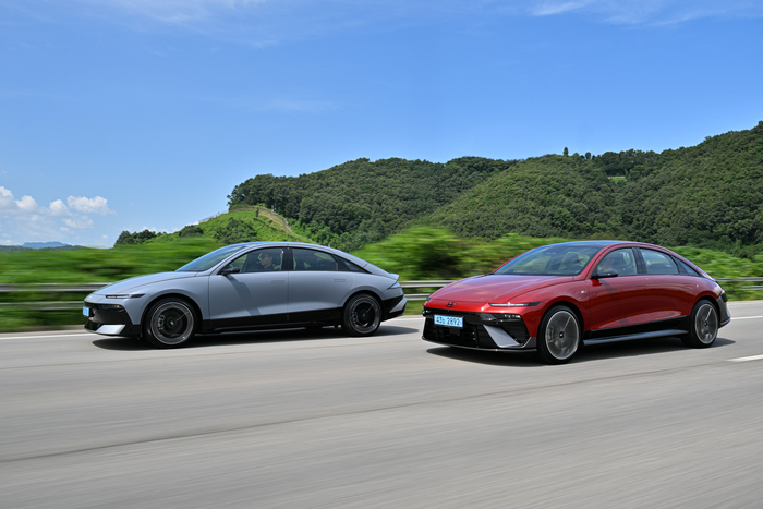 현대차 더 뉴 아이오닉 6