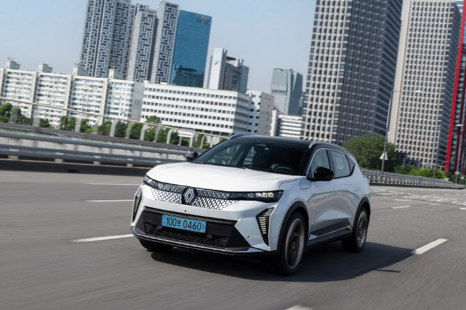 르노코리아 세닉 E-테크 일렉트릭