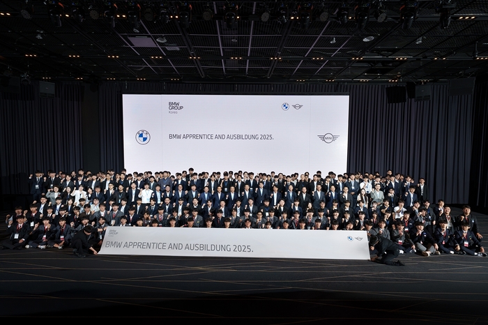 BMW 어프렌티스 및 아우스빌둥 모습.
