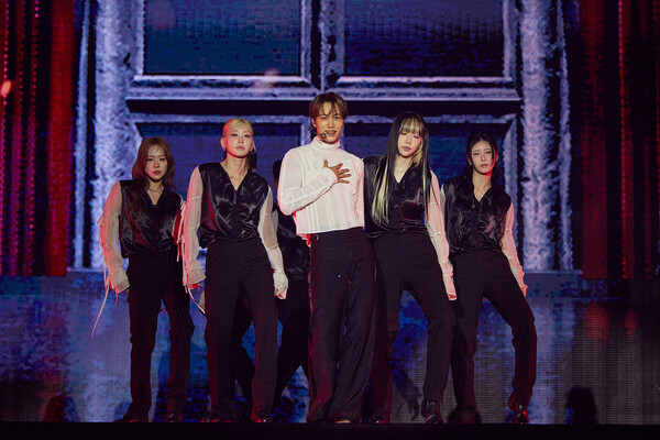  引用：SM ENTERTAINMENT