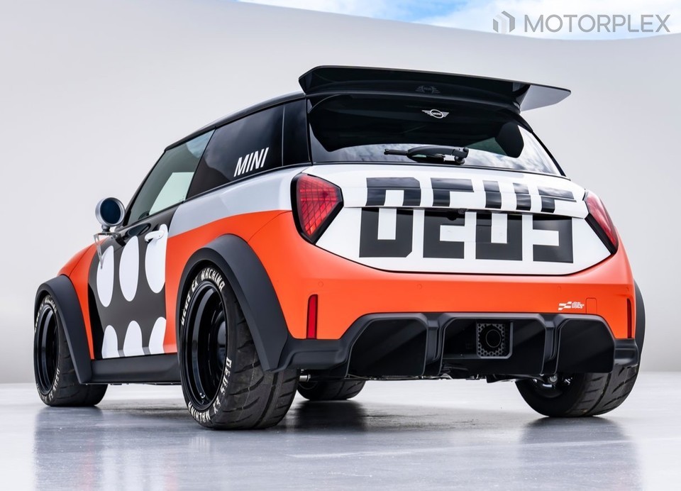 MINI's Two-Car Attack: One Is a Hardcore Race Machine, the Other Is ...