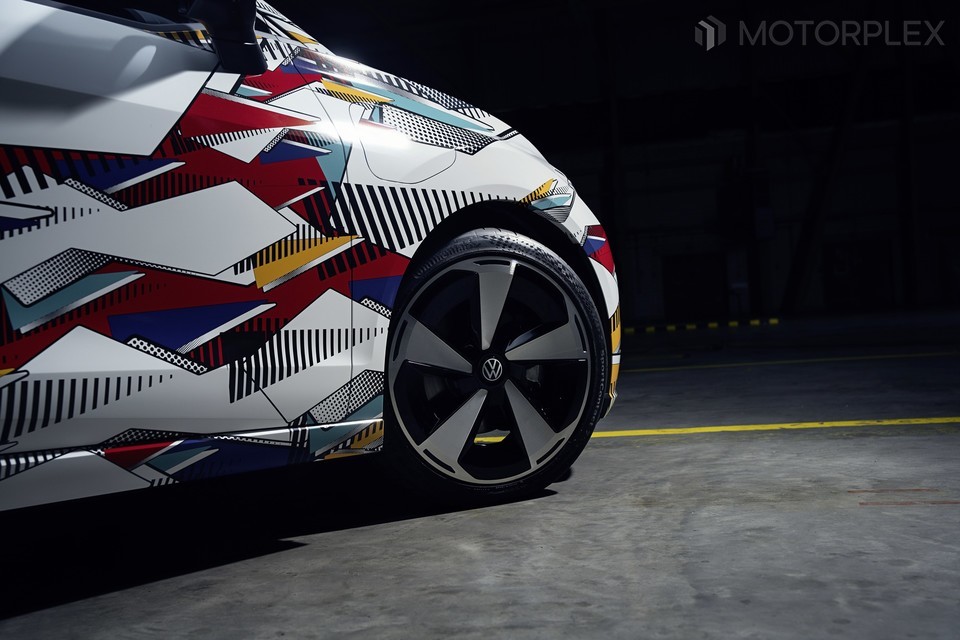 폭스바겐 ID.폴로 위장막 차량