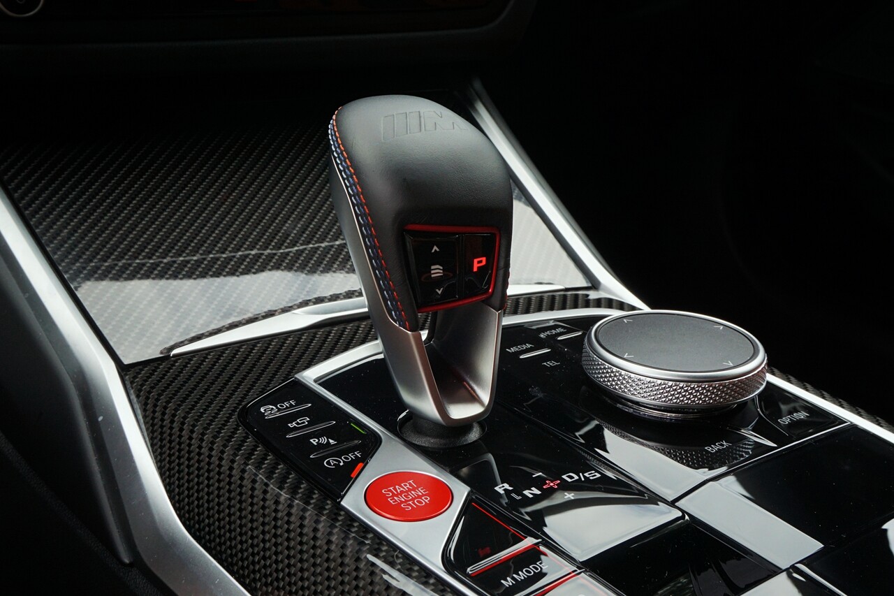 BMW M3 컴페티션 M x드라이브 8단 M 스텝트로닉 자동변속기. / 허인학 기자