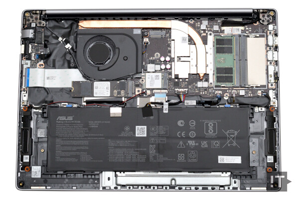 엑스퍼트북 P3(PM3606) 내부 모습 / 권용만 기자