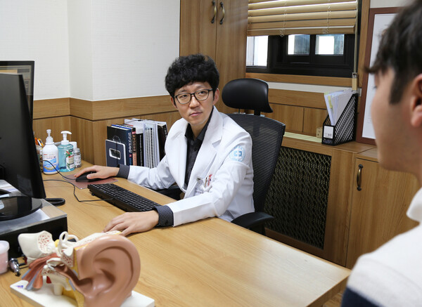 [사진] 세란병원 신경과 윤승재 과장