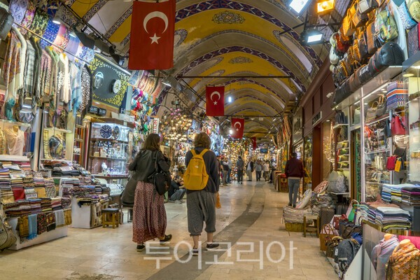 이스탄불, 아야 소피아 성당 이스탄불, 톱카피 궁전 입구 스탄불, 그랜드 바자르. /사진-튀르키예 문화관광부