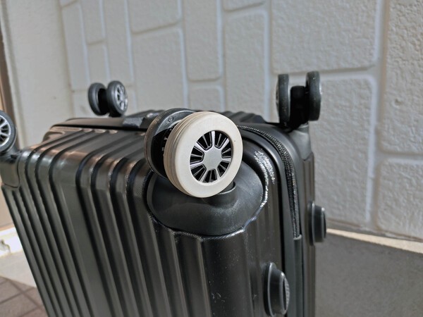 suitcase100