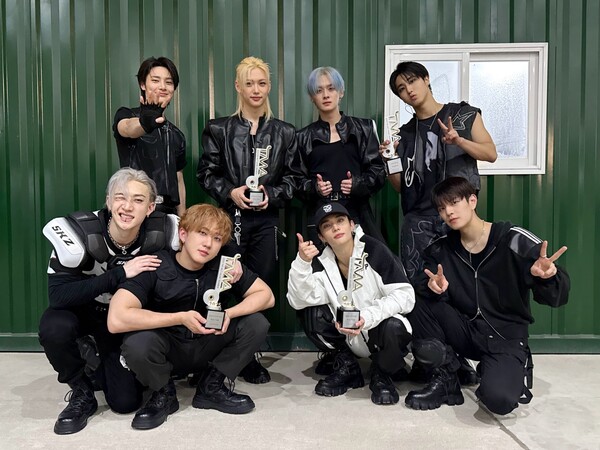 引用： instagram@realstraykids