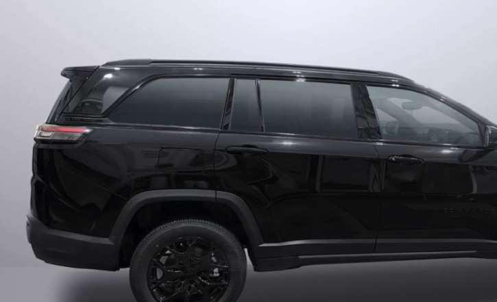 지프 커맨더 트레일 에디션 공개 2가지 색상 조합으로 포스업