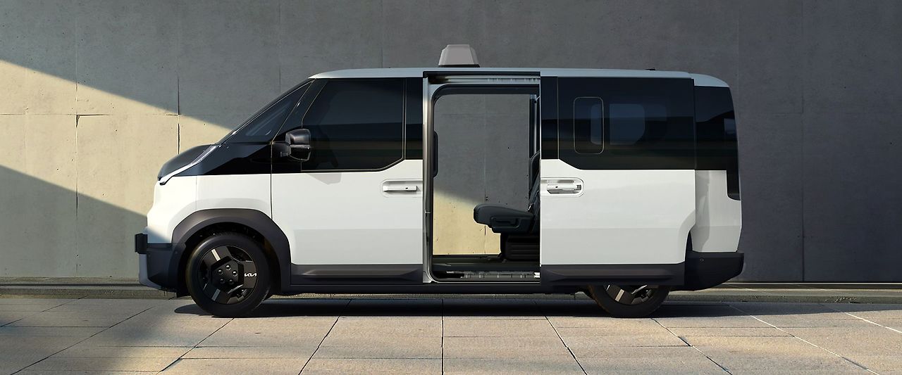 기아 PV5 택시전용 디스플레이 공개 통합으로 실용성 업