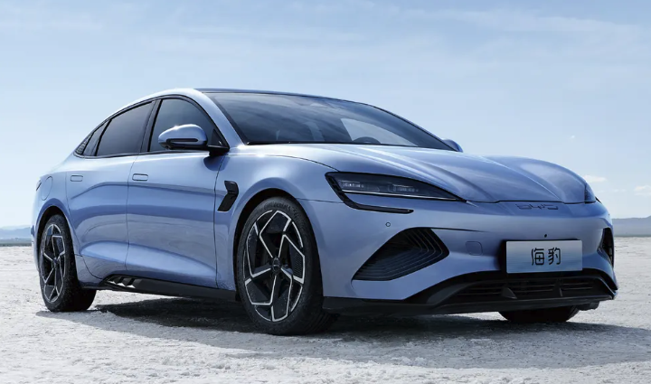 BYD 씰 기본형 모델 주행거리 인증 완료! 449Km 국내 출시는?