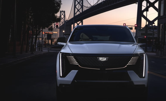 드디어 주행거리 인증완료 캐딜락 에스컬레이드 IQ 739Km 주행