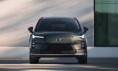 볼보 XC70 공개 EV로 180Km 주행가능 정리