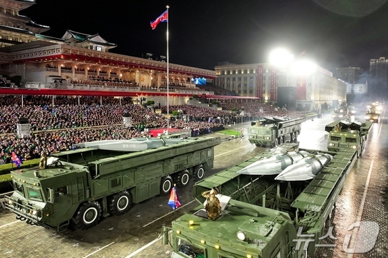 North Korea\'s new hypersonic short-range ballistic missile (SRBM), the Hwasong-11M / Rodong Sinmun