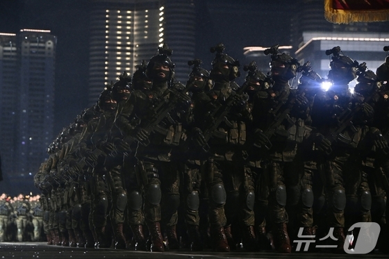  [The Rodong Sinmun, the official newspaper of North Korea\'s Workers\' Party, reported on October 11 that a grand military parade celebrating the 80th anniversary of the party\'s founding was held the previous day, at Kim Il Sung Square in Pyongyang. The new intercontinental ballistic missile (ICBM), the Hwasong-20, was unveiled for the first time that day / Rodong Sinmun]