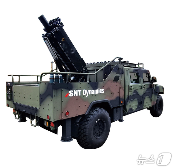  SNT Dynamics\' 120mm self-propelled mortar mounted on a vehicle / Provided by SNT Group