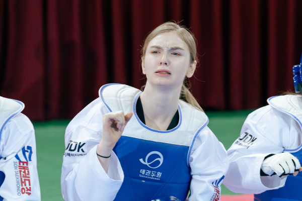 이미지 = 리플레이_캐릭터 스틸