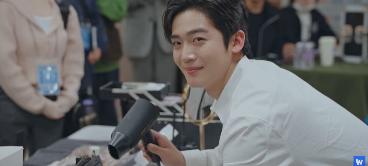 引用:YouTubeチャンネル「Wavve」