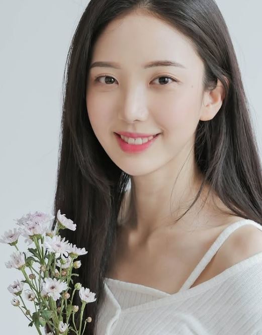  引用：故オ・ヨアンナのSNSアカウント