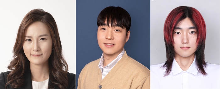 왼쪽부터 김연수 신소재공학과 교수, 정태훈 박사, 통합과정 최재원 씨